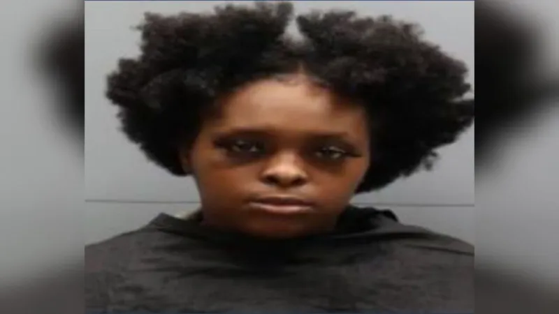 Mother arrested after 6, 4, and 2-year-old left home alone rescued from fire