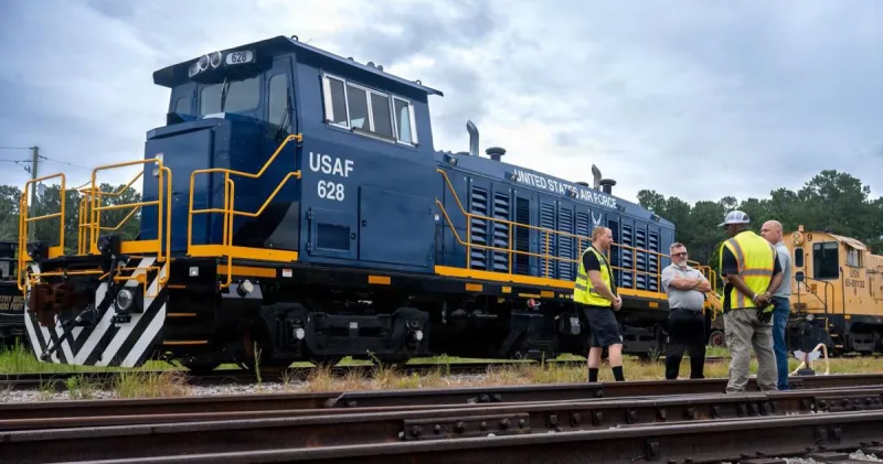 Joint Base Charleston gets its newest locomotive in 60 years