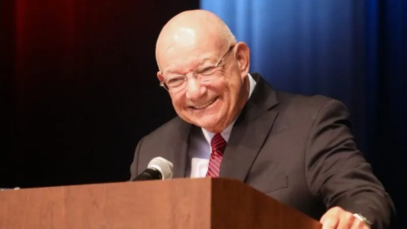 FMU President's contract extended