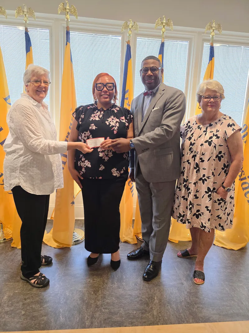 Morris College student receives $500 scholarship from local chapter of Philanthropic Educational Organization