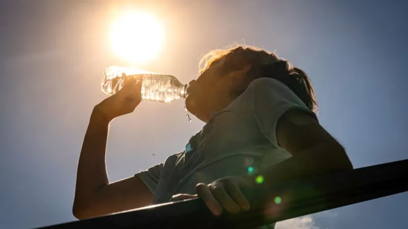 Community Resource Center opens cooling center ahead of hot holiday weekend
