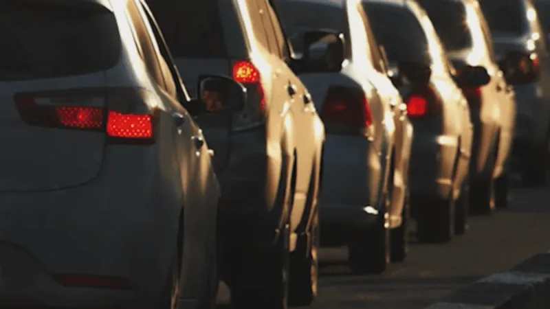 AAA warns of heavy July Fourth traffic as millions hit the road despite higher gas prices