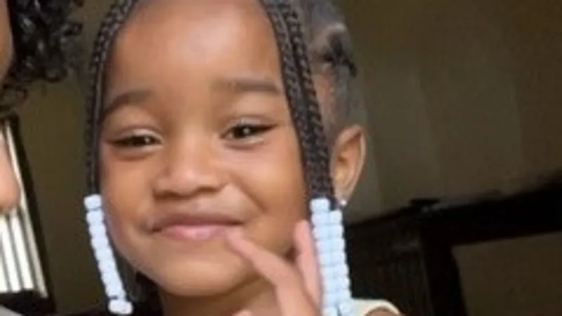 Warrants, 911 call released: Parents confess to 4-year-old's death