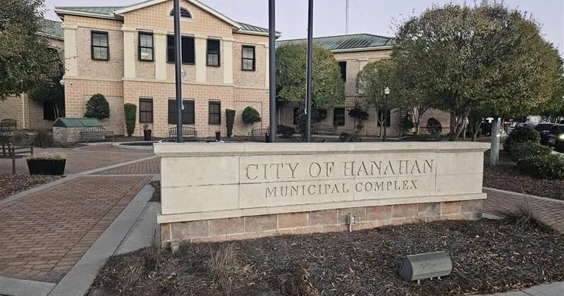 Hanahan mayor files ethics complaint against council member over campaign finances