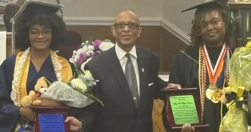 Chapel Hill Baptist celebrates valedictorians