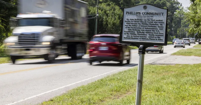 Highway 41 expansion project moves forward. Plus, burger chain opening first Charleston-area site.