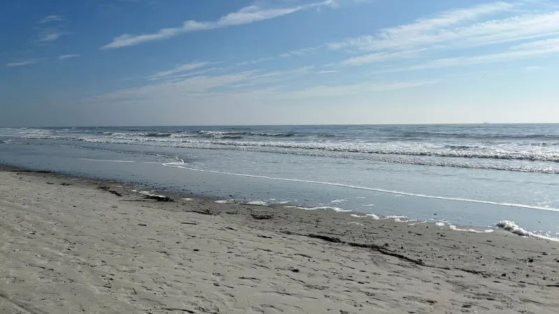 Surfside Beach renourishment shifts work zone, revises sand placement plan