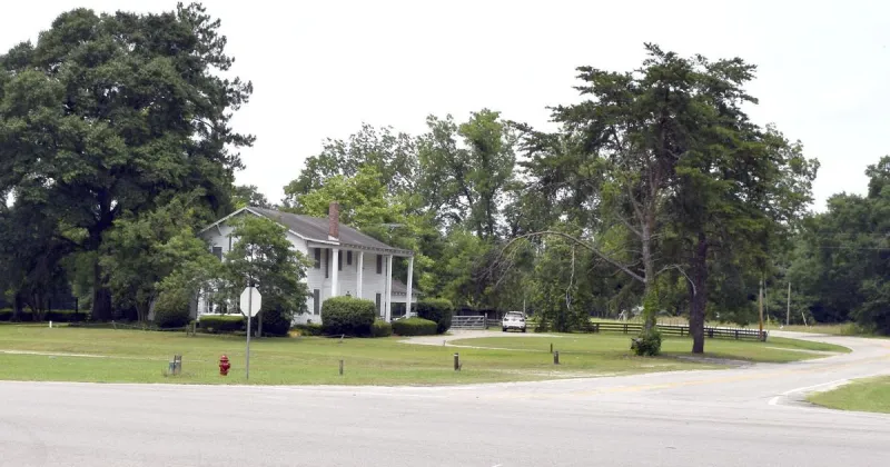 50 THINGS/DAY 27: Crossroads community of Midway once sizable town