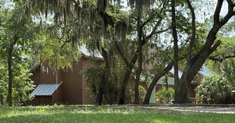 Charleston City Council says 'I do' to new wedding venue. It's not happily ever after for neighbors.