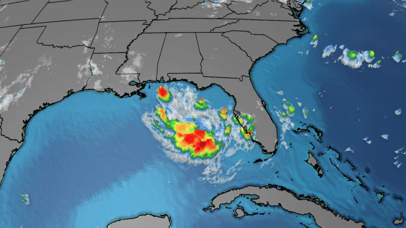 Low pressure swirl near Florida has low chance of developing