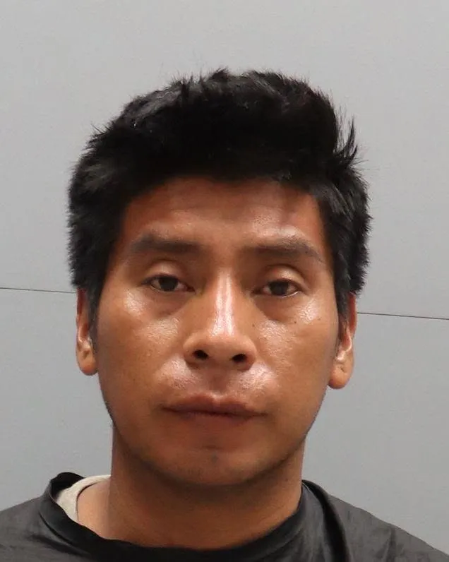 Man charged after allegedly exposing himself at hair store