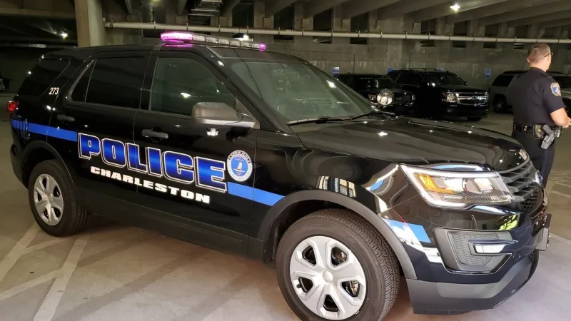 Man surrenders to CPD after allegedly threatening family member with gun