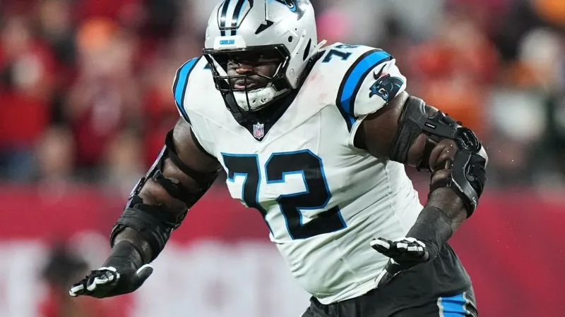 Panthers tackle Taylor Moton to miss start of season after being diagnosed with blood clot