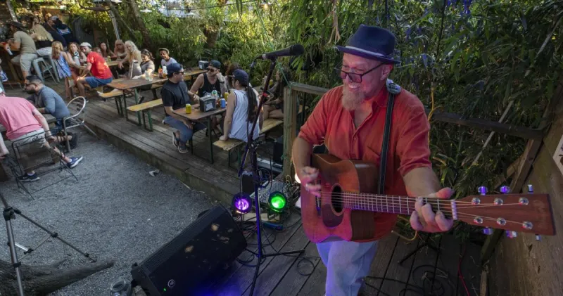 Charleston scene highlights from musician and open mic host George Fox