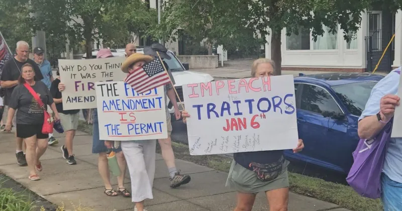 Demonstrators march against Charleston's First Amendment ordinance