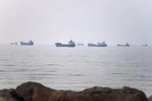 US military launches strikes on Iranian targets a day after it foiled missile attack on US forces