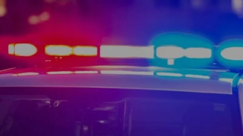 One killed in Florence Co. crash Tuesday night