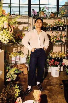 Sculpting in Bloom: How Sonny Sisan Turned a Ceramicist's Eye into Showstopping Floral Art