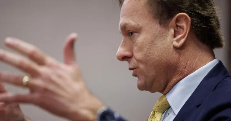 Mullins McLeod sues Charleston and police claiming rights violated, neck broken in Battery arrest