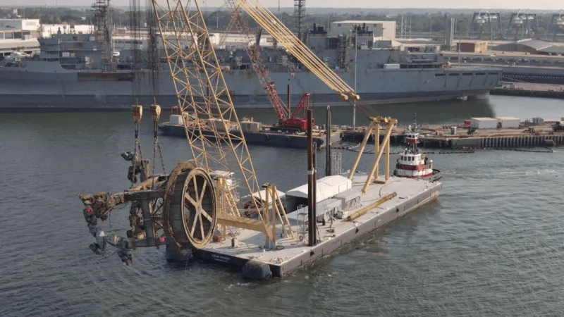 Collapsed crane cleared from Cooper River; Coast Guard lifts safety zone near Pier G
