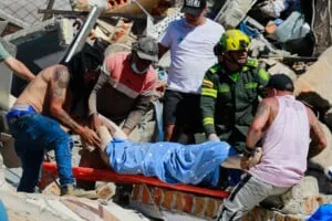 Magnitude 7.4 quake rocks western Colombia, killing at least 111 people