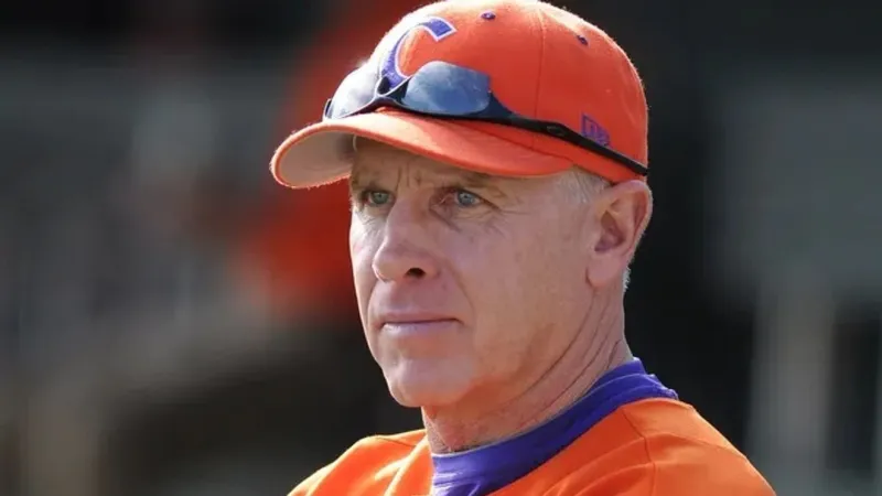 Leggett Elected To Clemson Ring of Honor