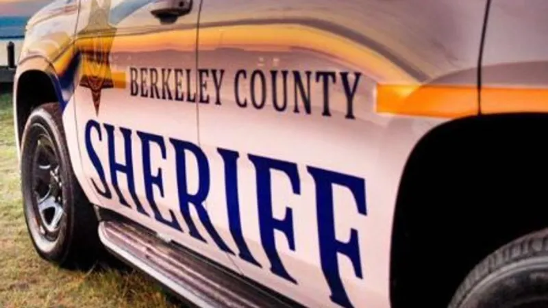 Father arrested on DUI, child endangerment charges after traffic stop