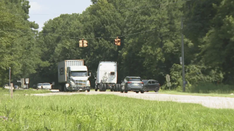 Roundabout proposed for Highway 41 at Reflectance and Halfway Creek after 48 crashes