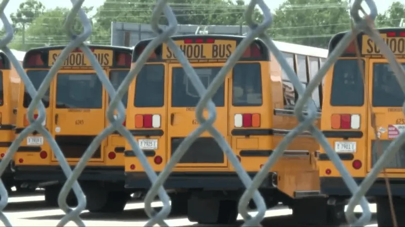 Lowcountry districts respond as parents report buses without AC during time of record heat