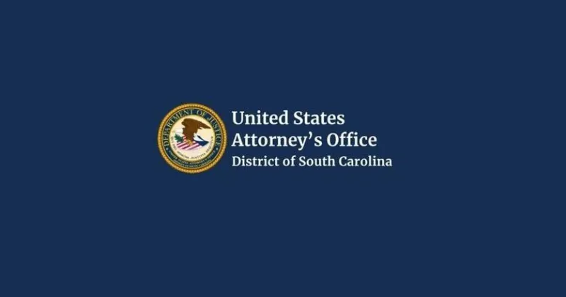 Ex-federal corrections officer indicted in $60k bribery scheme, prosecutors say