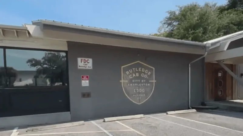 Truth Barbeque to open Charleston outpost in former Rutledge Cab Company space