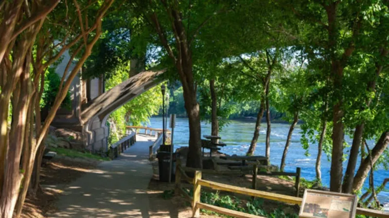 Construction continues on the West Columbia Riverwalk, parking lot temporarily closes