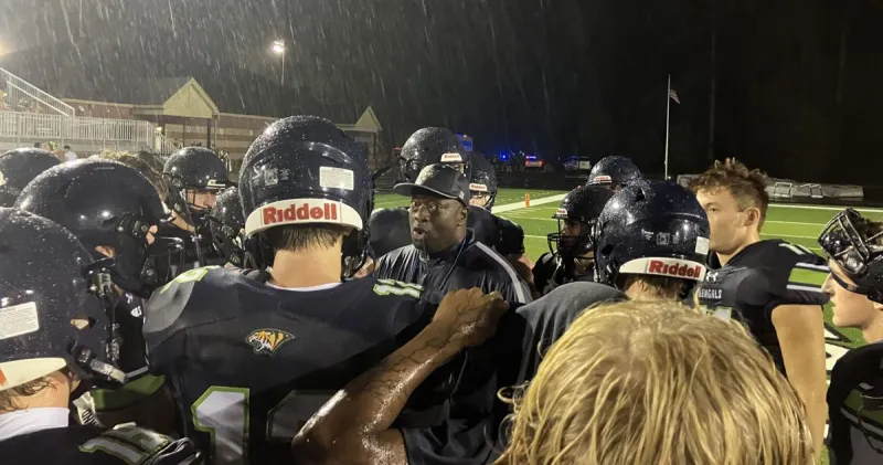 Hanahan escapes Philip Simmons in thriller; Summerville, Beckham among Friday's winners