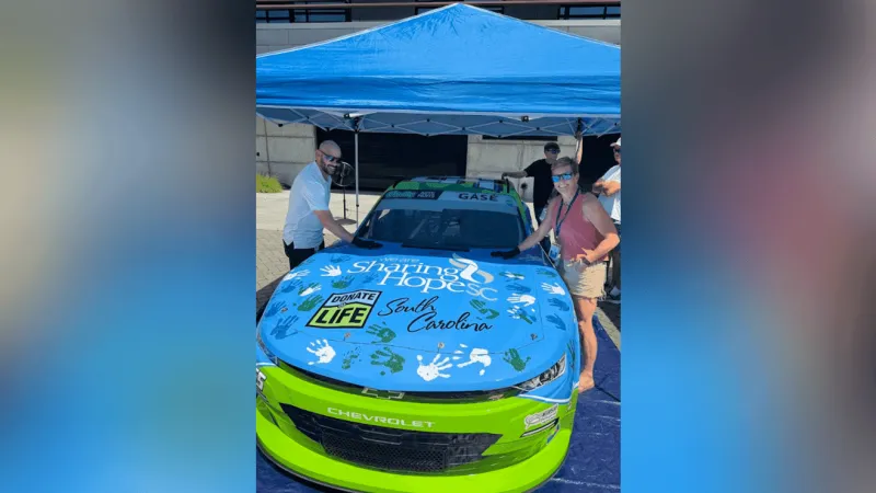 Joey Gase joins We Are Sharing Hope SC Community Health Fair to promote organ donation