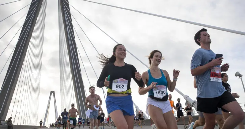 Artist 'unequivocally' denies claims AI was used in winning 50th Cooper River Bridge Run design