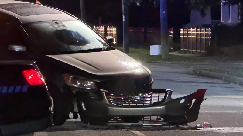 Crash with injuries reported at Rutledge and Courtland Avenue early Friday morning