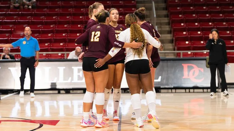 Eagles Fall to Wofford in Straight Sets