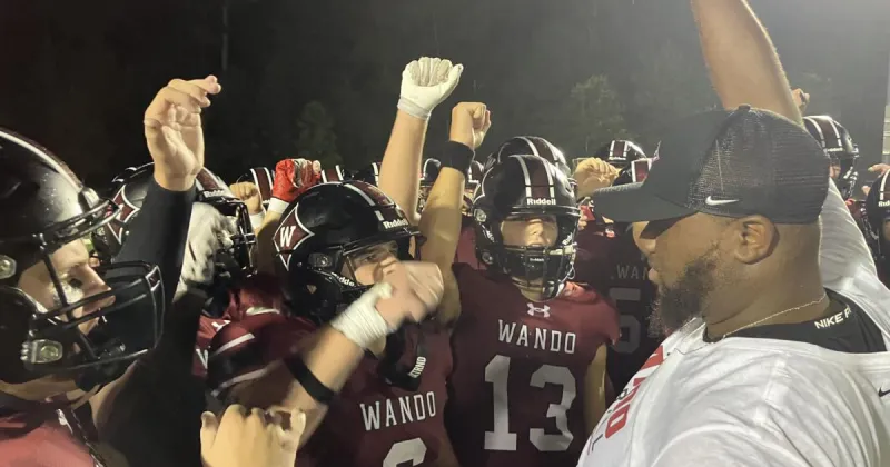 Summerville, Berkeley, Wando off to 2-0 starts on season