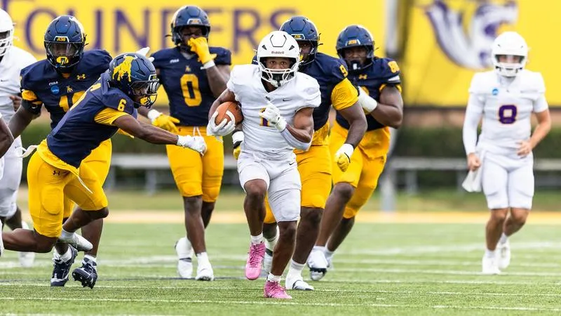 Tigers Down Golden Bulls In Battle Of The Border Classic