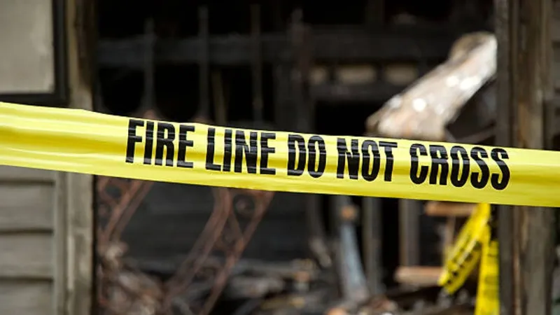 Family of four displaced after Hollywood home damaged in fire