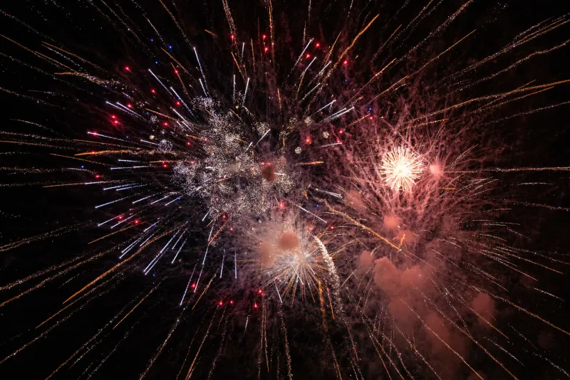 Celebrate end of summer Saturday with free fireworks show at Dillon Park