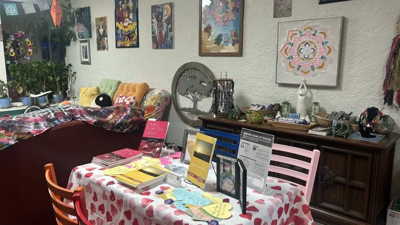 Surfside Pop-Up Shop supports local artists and raises money for suicide prevention