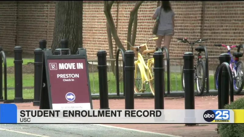 USC student enrollment record rises