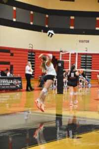 Lady Red Foxes roll to perfect 6-0 start