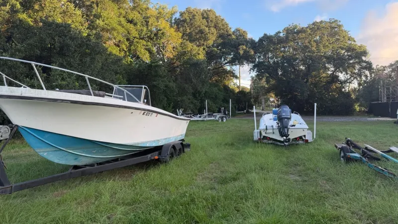 Sullivan's Island weighs new rules for boat and trailer parking on town streets