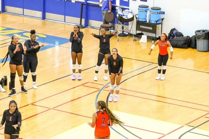 Lady Panthers Sweep Opening Day at the Black Excellence Volleyball Showcase