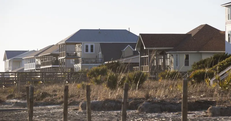 Property owner files lawsuit against Folly Beach to recoup short-term rental fees