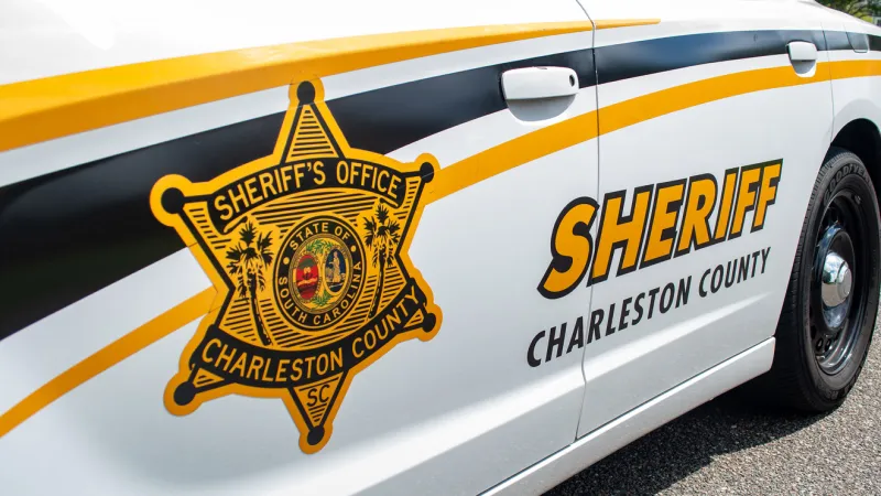 Man hospitalized after Johns Island shooting; deputies search for suspect