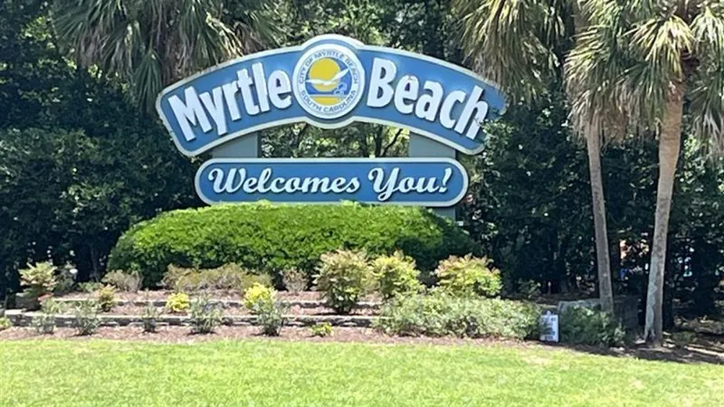 Labor Day crowds pack Myrtle Beach as tourists weigh rising travel costs