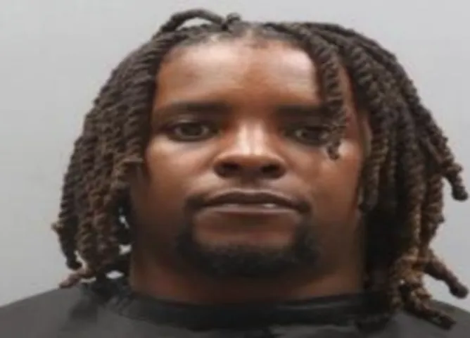 Richland Co. deputies searching for man wanted in connection with multiple burglaries